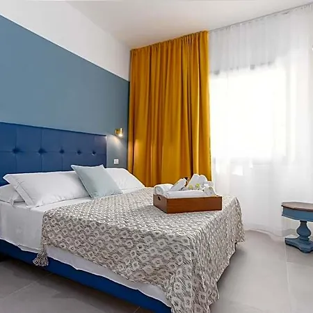 Labotanica_casalounge 4* צ'סנטיקו